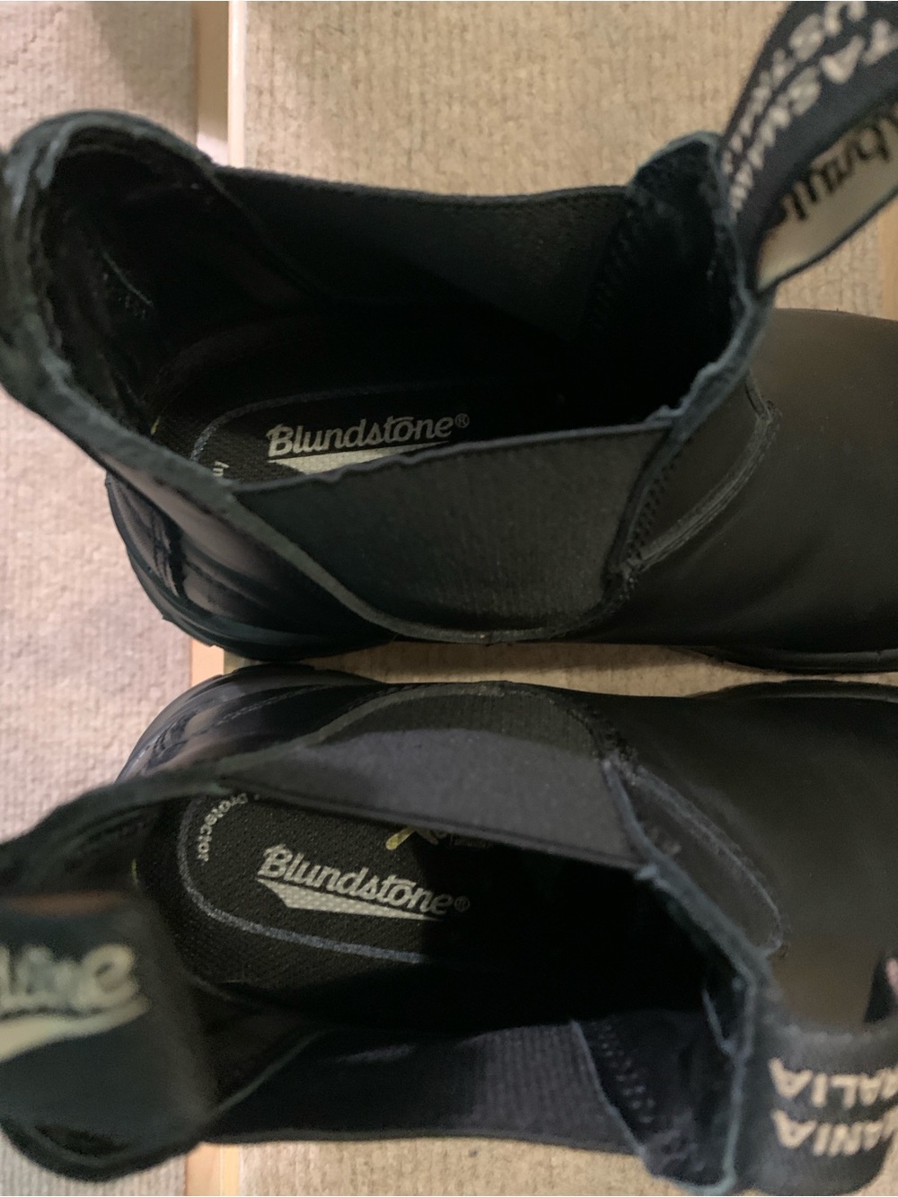 Blundstone Lug Chelsea Boot Black | Women’s 8.5 (US) - Picture 8 of 14